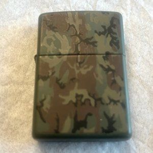 Zippo Camo Lighter - 15% discount for a bundle of 2!